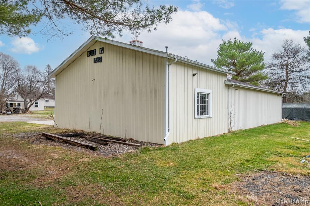 8219 N Genesee Road, Mount Morris, MI 48458 — Photo 19
