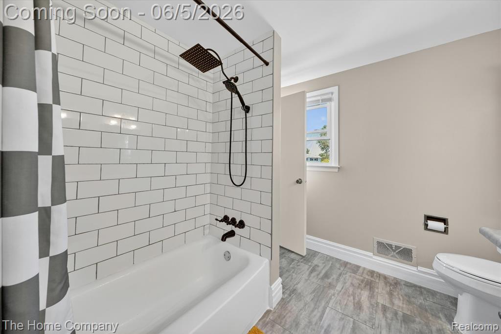 31302 Saratoga Avenue, Warren, MI 48093 — Photo 32