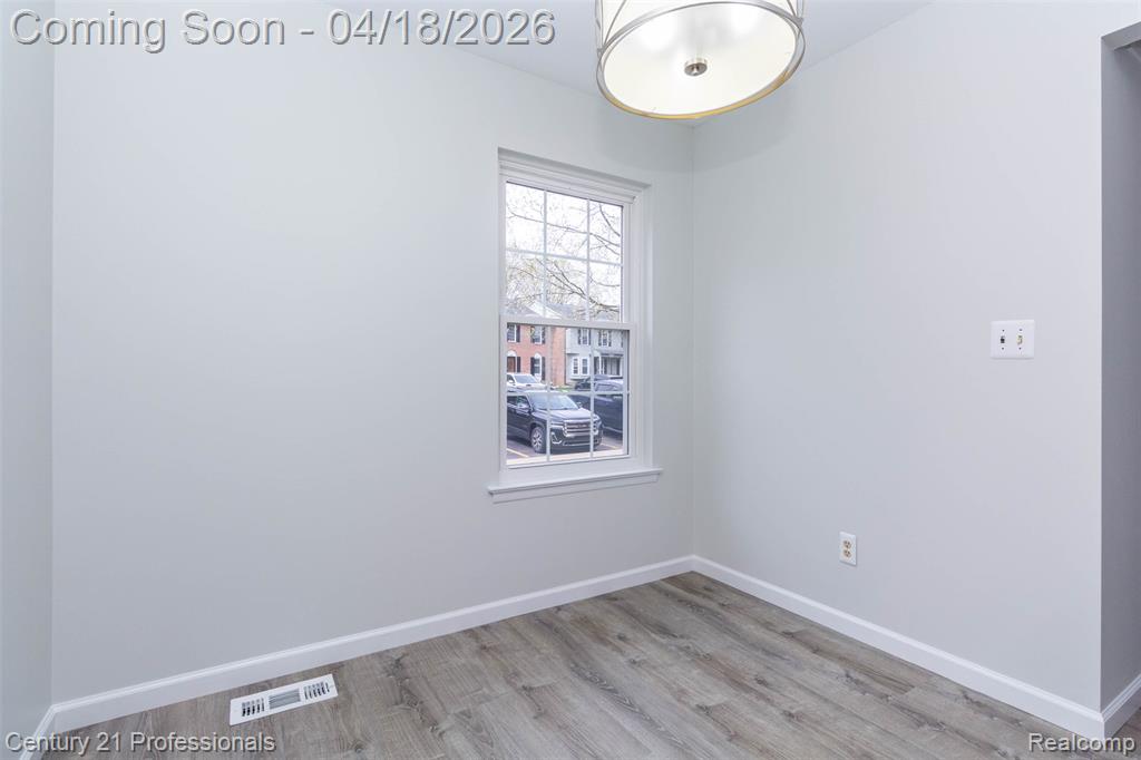 3567 Burbank Drive, Ann Arbor, MI 48105 — Photo 13