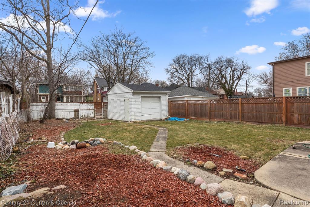 874 EDISON Street, Detroit, MI 48202 — Photo 31