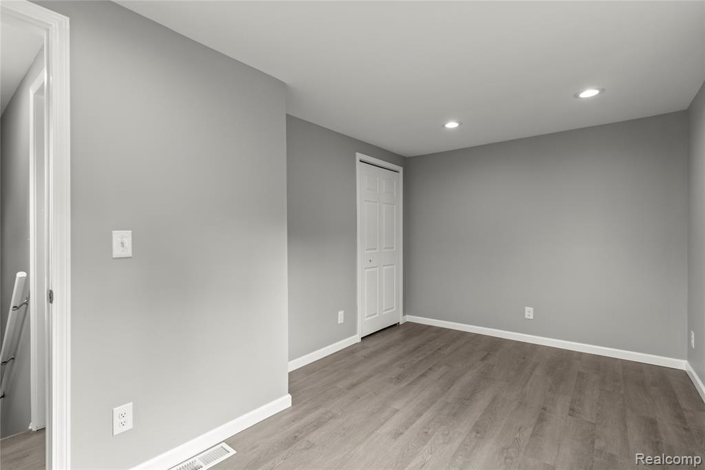 4484 Carnegie Street, Wayne, MI 48184 — Photo 23