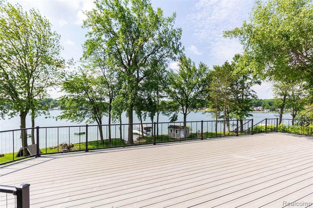 6081 Byram Lake Drive, Linden, MI 48451 — Photo 54