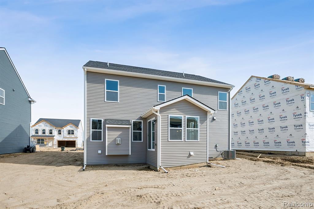 606 Harvest Way, Chelsea, MI 48118 — Photo 34