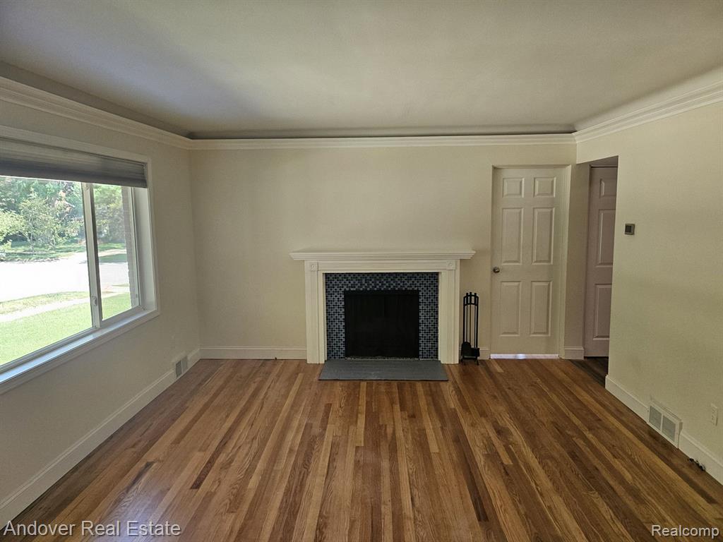 5 MEDFORD Circle, Ann Arbor, MI 48104 — Photo 5