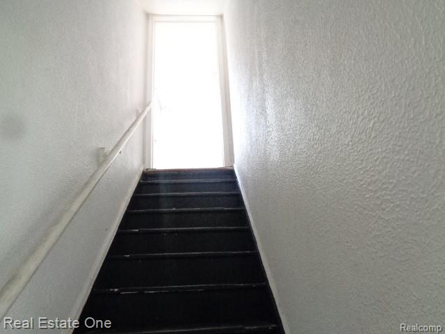 18927 Stansbury Street, Detroit, MI 48235 — Photo 31