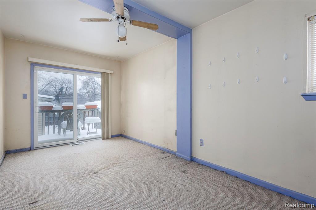 635 E Tennyson Avenue, Pontiac, MI 48340 — Photo 10