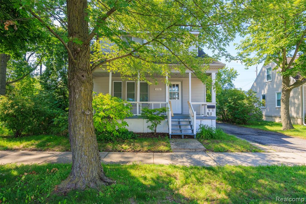 556 E Troy Street, Ferndale, MI 48220 — Photo 2