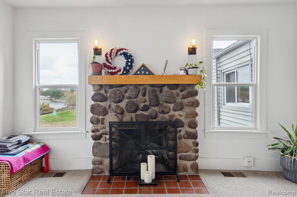 9548 Roundlake Boulevard NE, White Lake, MI — Photo 18