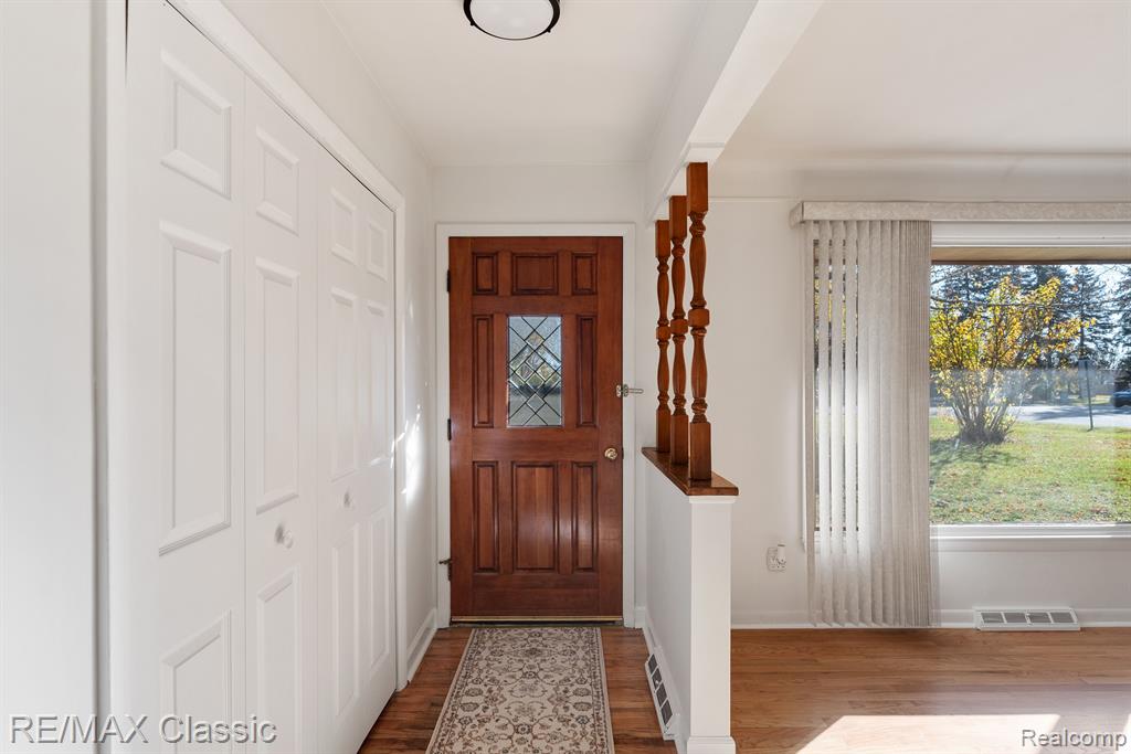 5701 Livernois Road, Troy, MI 48098 — Photo 4