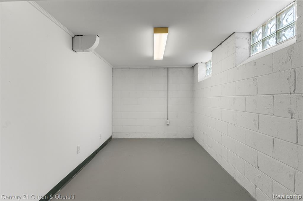 1046 6th Street, Wyandotte, MI 48192 — Photo 31