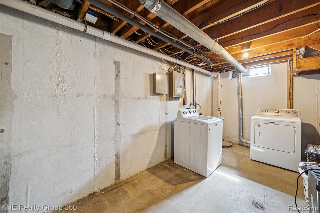 1395 BYRON Avenue, Ypsilanti, MI 48198 — Photo 35