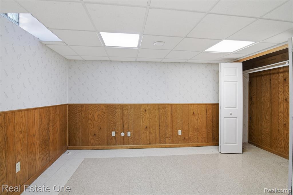 4425 Gardner Street, Sterling Heights, MI 48310 — Photo 28