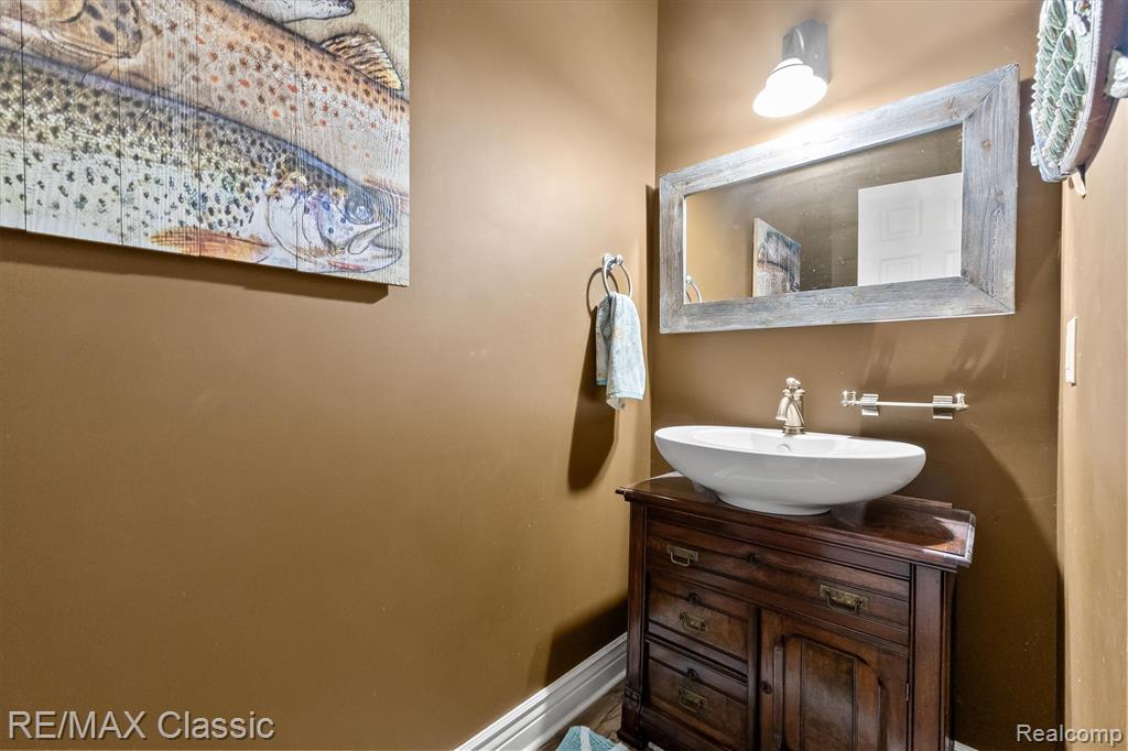 5118 S Shore Drive, Whitehall, MI, 49461