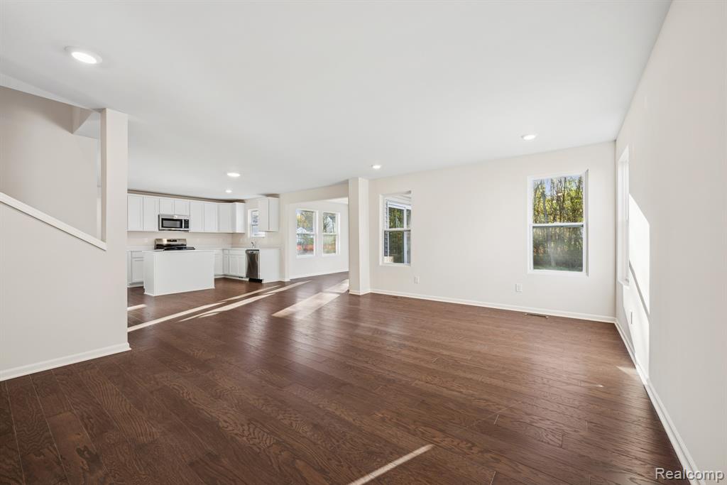 4246 Cedar Lane, Grand Blanc, MI 48439 — Photo 14