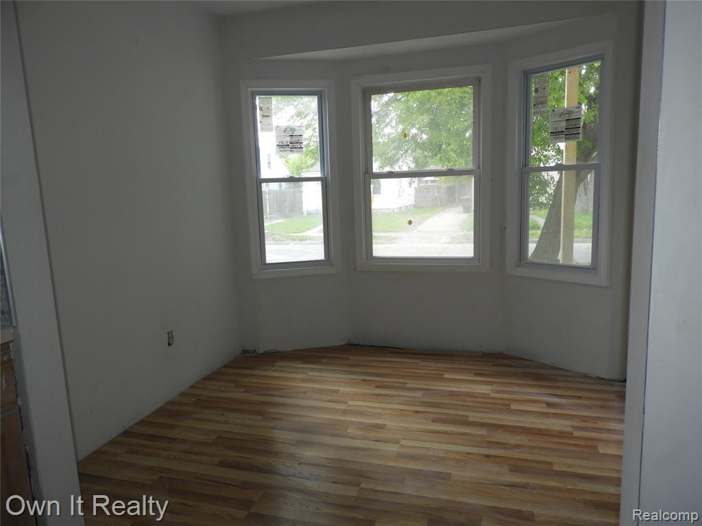 18468 Pierson Street, Detroit, MI 48219 — Photo 9