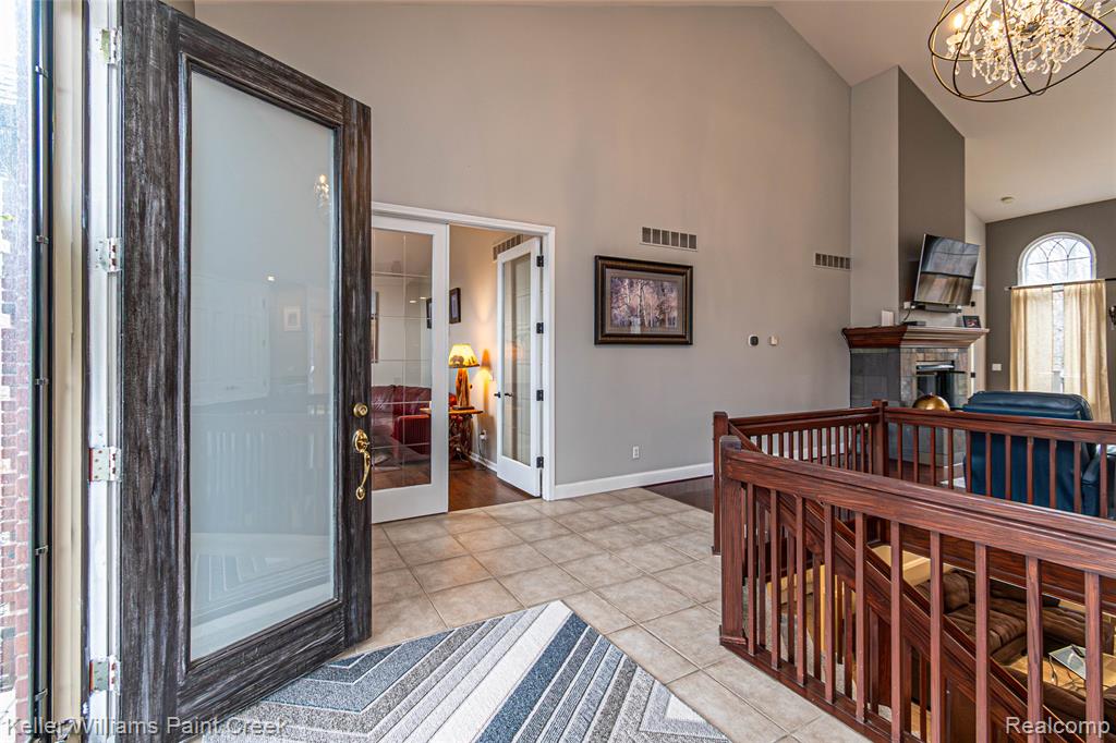 4998 Menominee Lane, Clarkston, MI 48348 — Photo 12