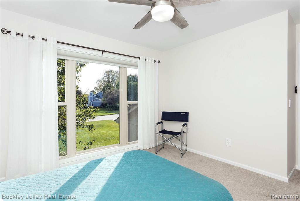 2038 CUMBERLAND Drive, Brighton, MI 48114 — Photo 20