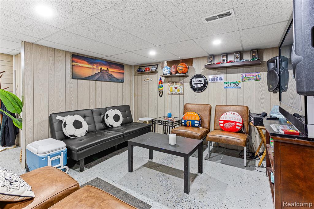 940 Stewart Avenue, Lincoln Park, MI 48146 — Photo 28