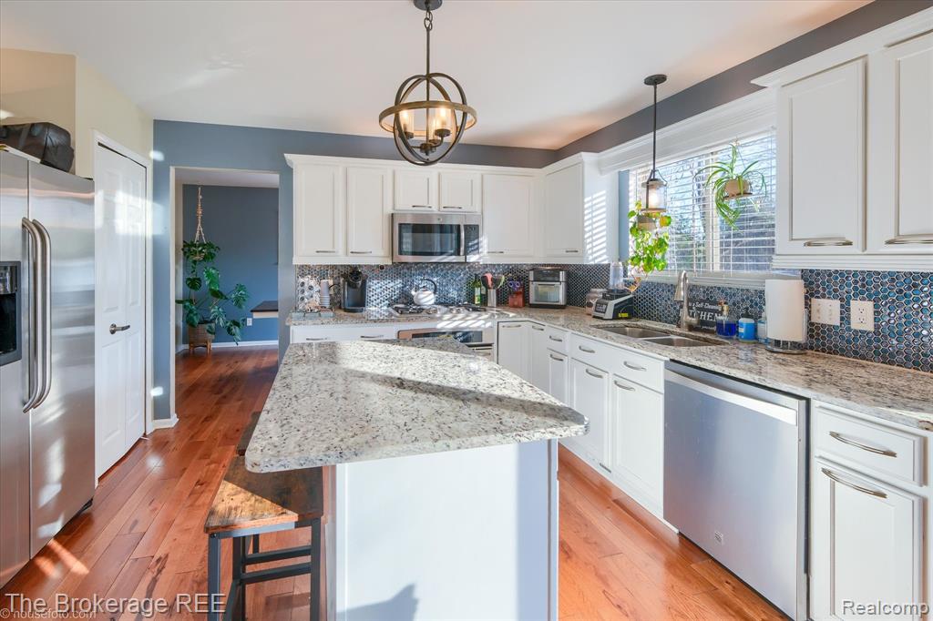 8380 Hunt Club Court, Grand Blanc, MI 48439 — Photo 27
