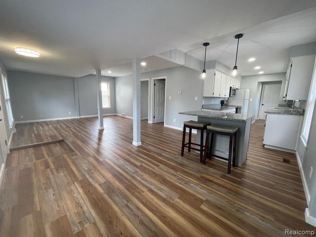 29272 ADAMS Drive, Gibraltar, MI — Photo 11