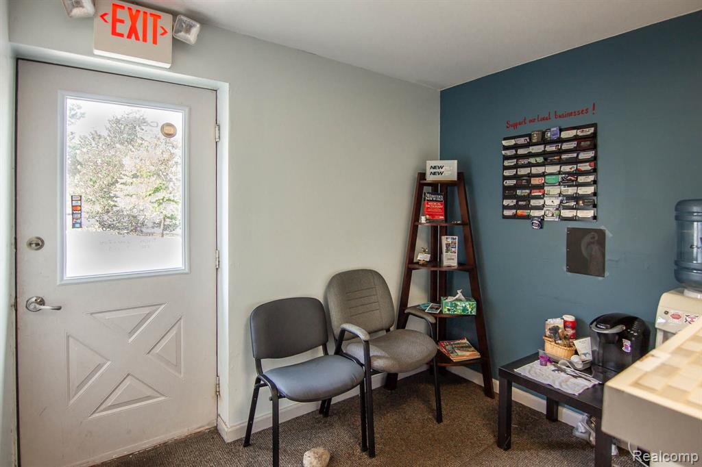 5896 Dixie Highway, Clarkston, MI — Photo 4