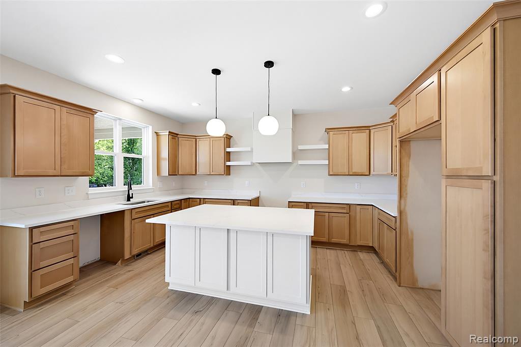 28324 Nadia Lane, New Baltimore, MI 48047 — Photo 17