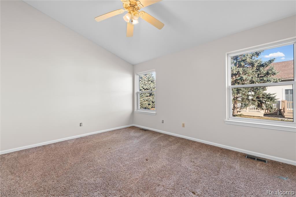 42430 Park Ridge Way, Clinton Twp, MI 48038 — Photo 11