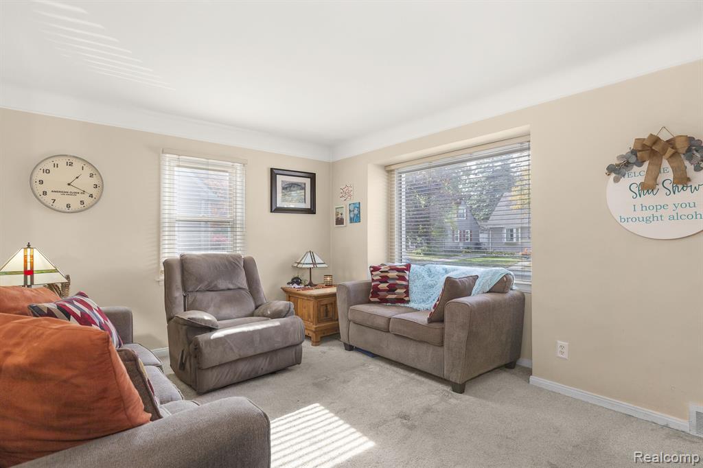 430 N Edgeworth Avenue, Royal Oak, MI 48067 — Photo 13