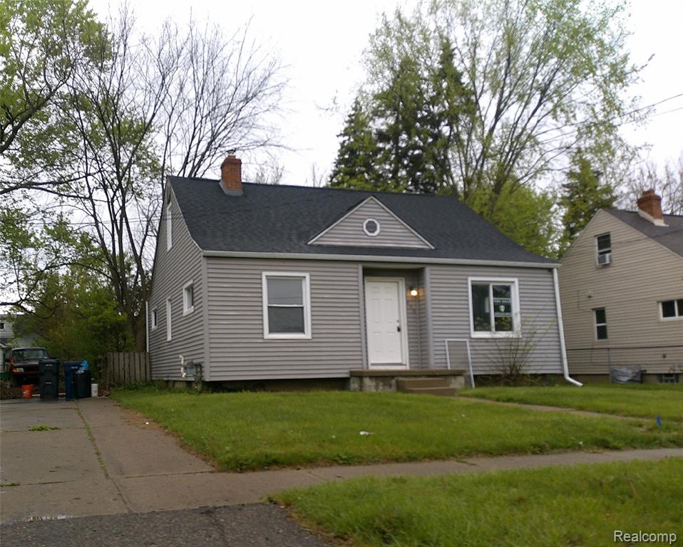 846 W Hemphill Road, Flint, MI 48507 — front exterior