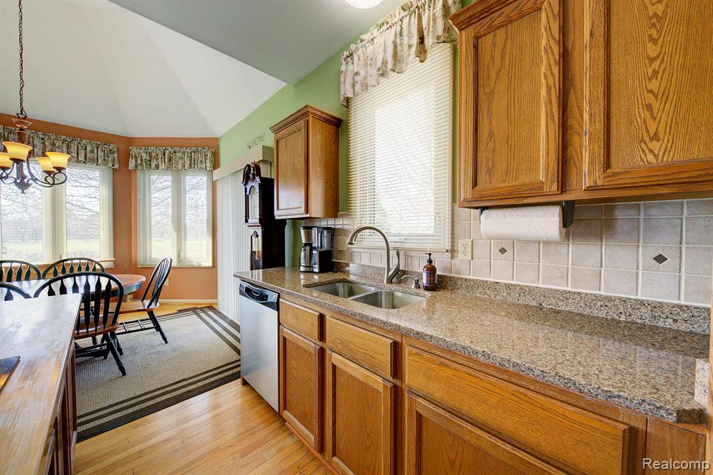 781 SANDALWOOD Road, Canton, MI 48188 — Photo 13