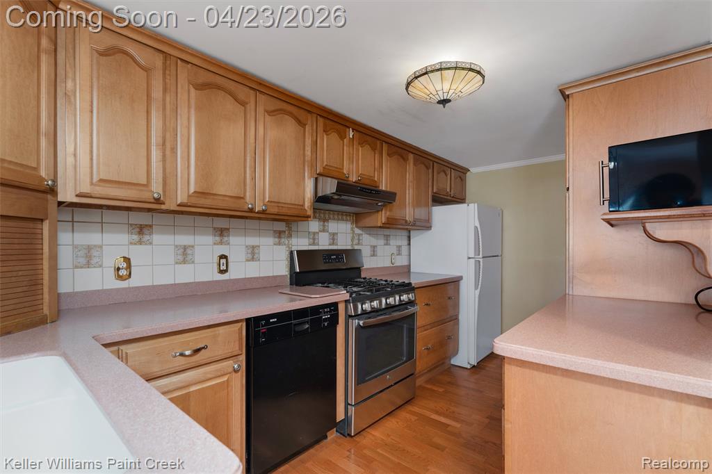 7572 Smale Street, Washington, MI — Photo 16