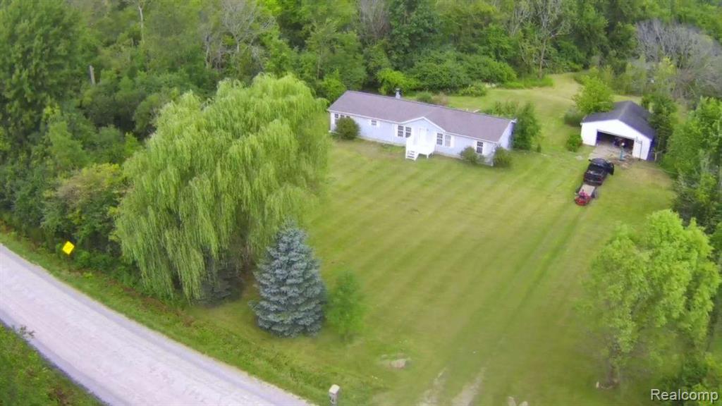 10832 Imlay City Rd, Emmett, MI 48022 — Photo 36
