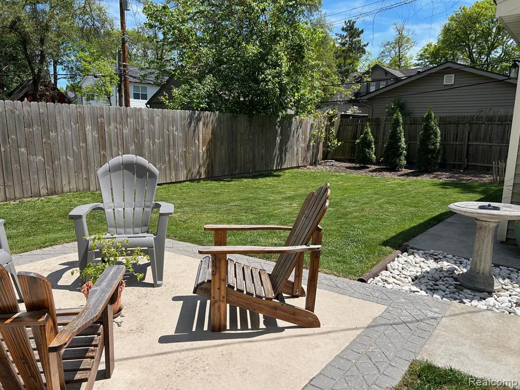 8441 COLGATE Street, Oak Park, MI 48237 — Photo 13