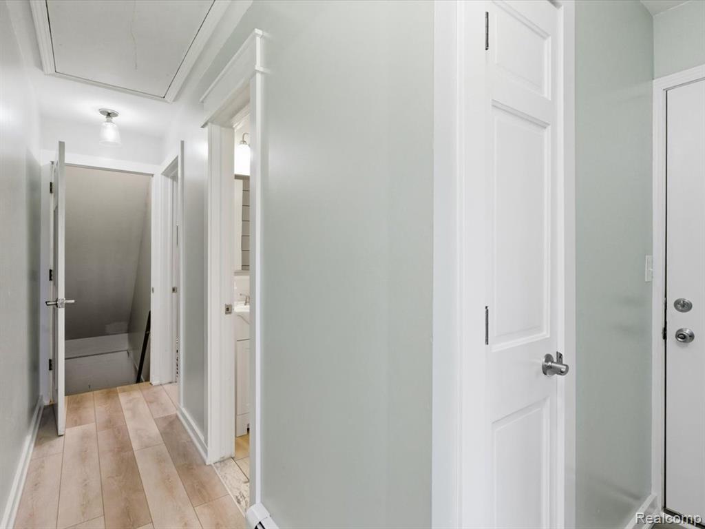 2956 Maywood Drive, Port Huron, MI 48060 — Photo 39