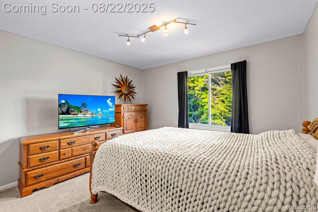 1040 Belle River Woods Boulevard, East China, MI — Photo 20