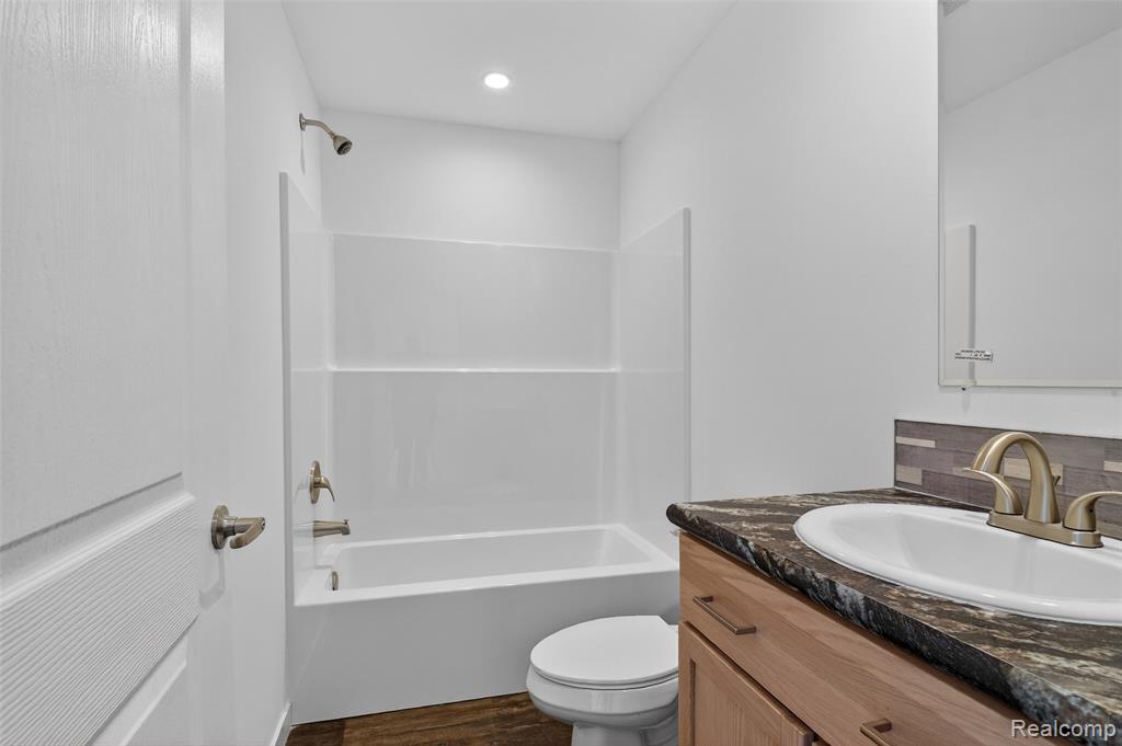 7511 Packard Avenue, Warren, MI 48091 — Photo 8