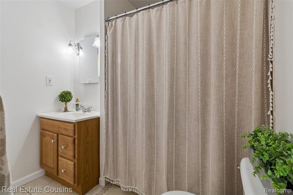 1565 W Rolston Road, Linden, MI 48451 — Photo 10