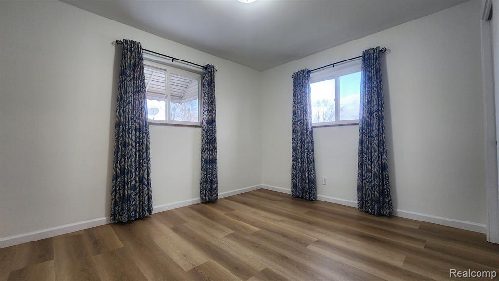 45251 CUSTER Avenue, Utica, MI 48317 — Photo 25