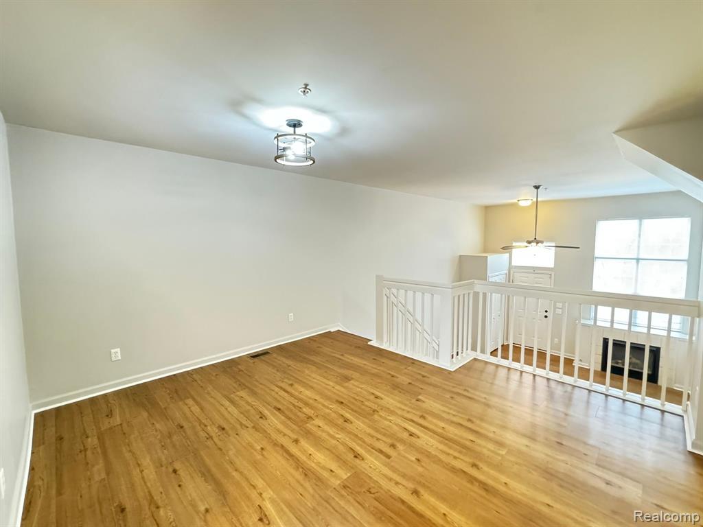 1877 LINDSAY Lane, Ann Arbor, MI 48104 — Photo 10
