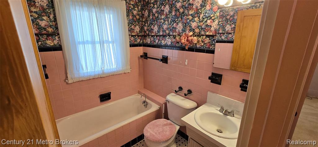709 Cadillac Street, Flint, MI 48504 — Photo 14