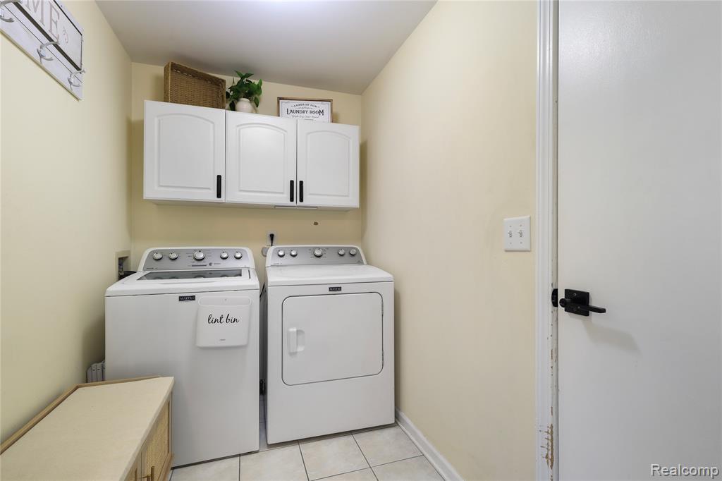 3309 Hilltop Drive, Holly, MI 48442 — Photo 11