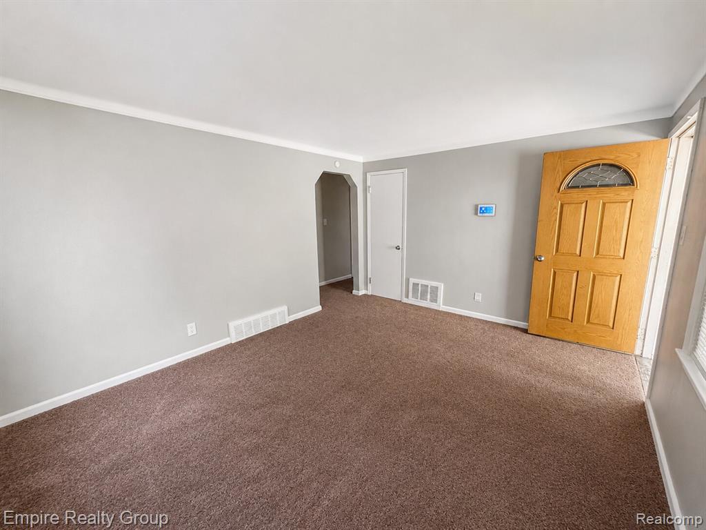 7815 Artesian Street, Detroit, MI 48228 — Photo 5