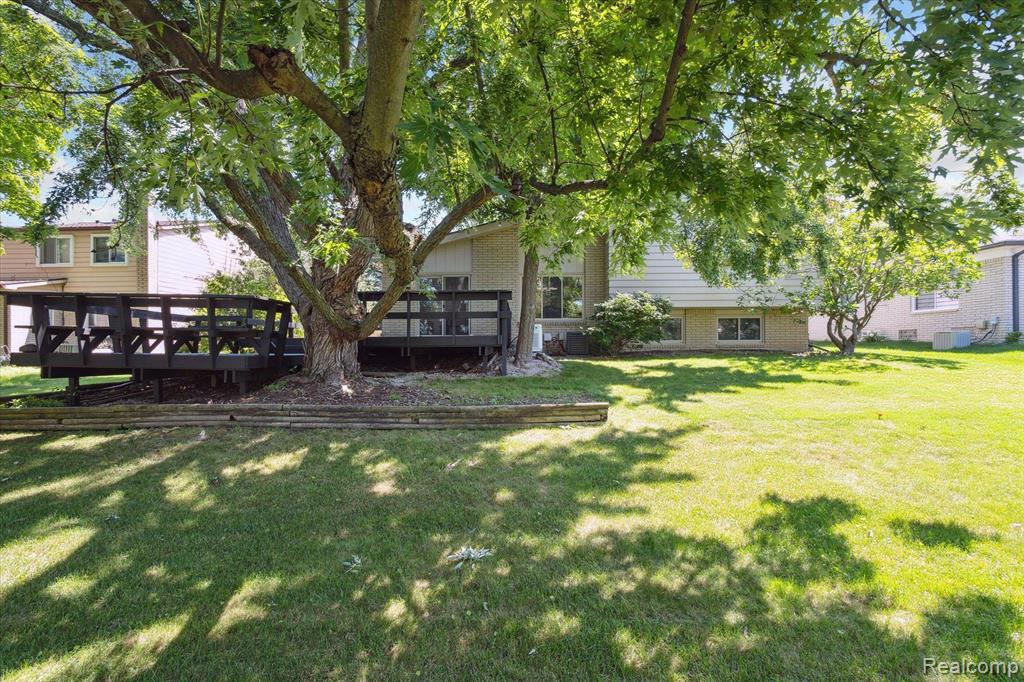 427 Rolling Green Circle S, Rochester Hills, MI 48309 — Photo 49