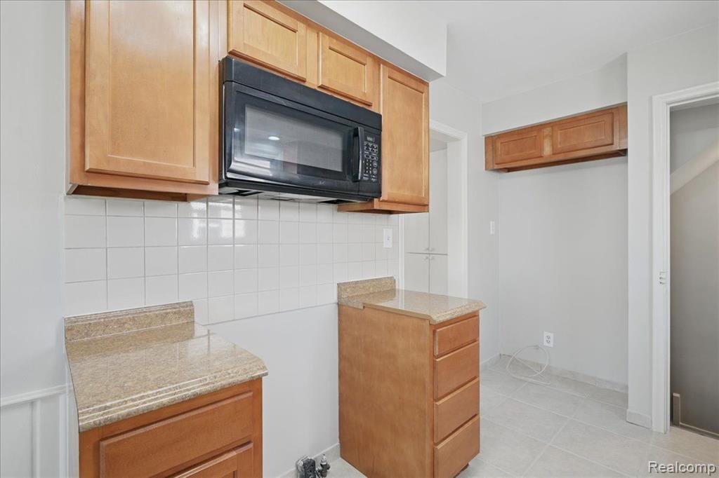 46 E LONGFELLOW Avenue, Pontiac, MI 48340 — Photo 23