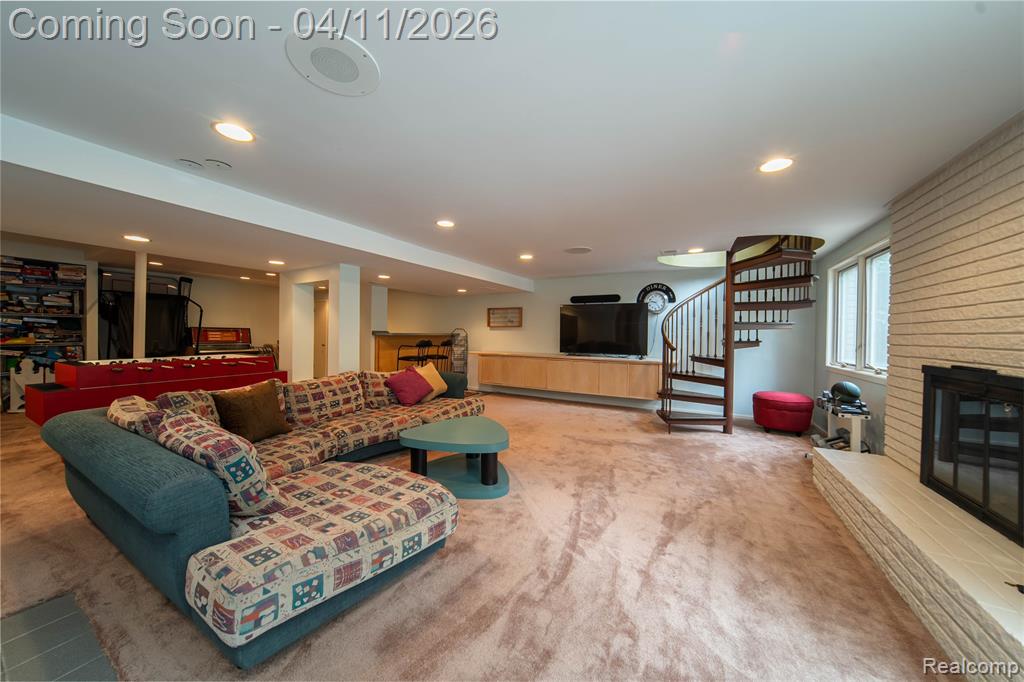 4683 Maura Lane, West Bloomfield, MI 48323 — Photo 36