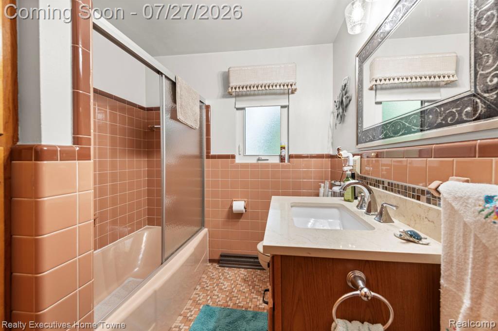 3425 Lomar Drive, Fort Gratiot, MI 48059 — Photo 19