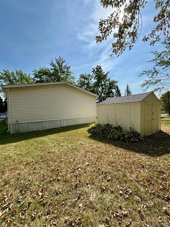 4041 #176 Grange Hall Road, Holly, MI 48442 — Photo 35