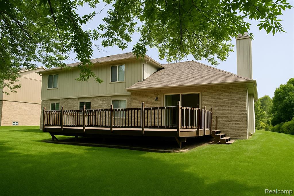 5517 Loch Moor Drive, Clarkston, MI — Photo 2
