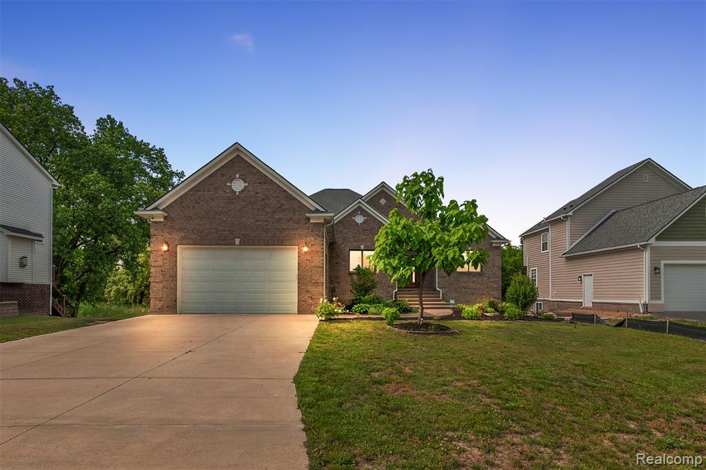 1820 Crimson Ridge Drive, Commerce Twp, MI 48390