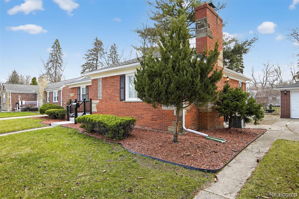 15022 Winston, Redford, MI 48239 — Photo 36